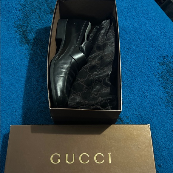 Gucci Men\'s Elegant Black Slip-On Loafers main image 6
